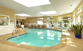 Crystal Inn Hotel & Suites - Salt Lake City